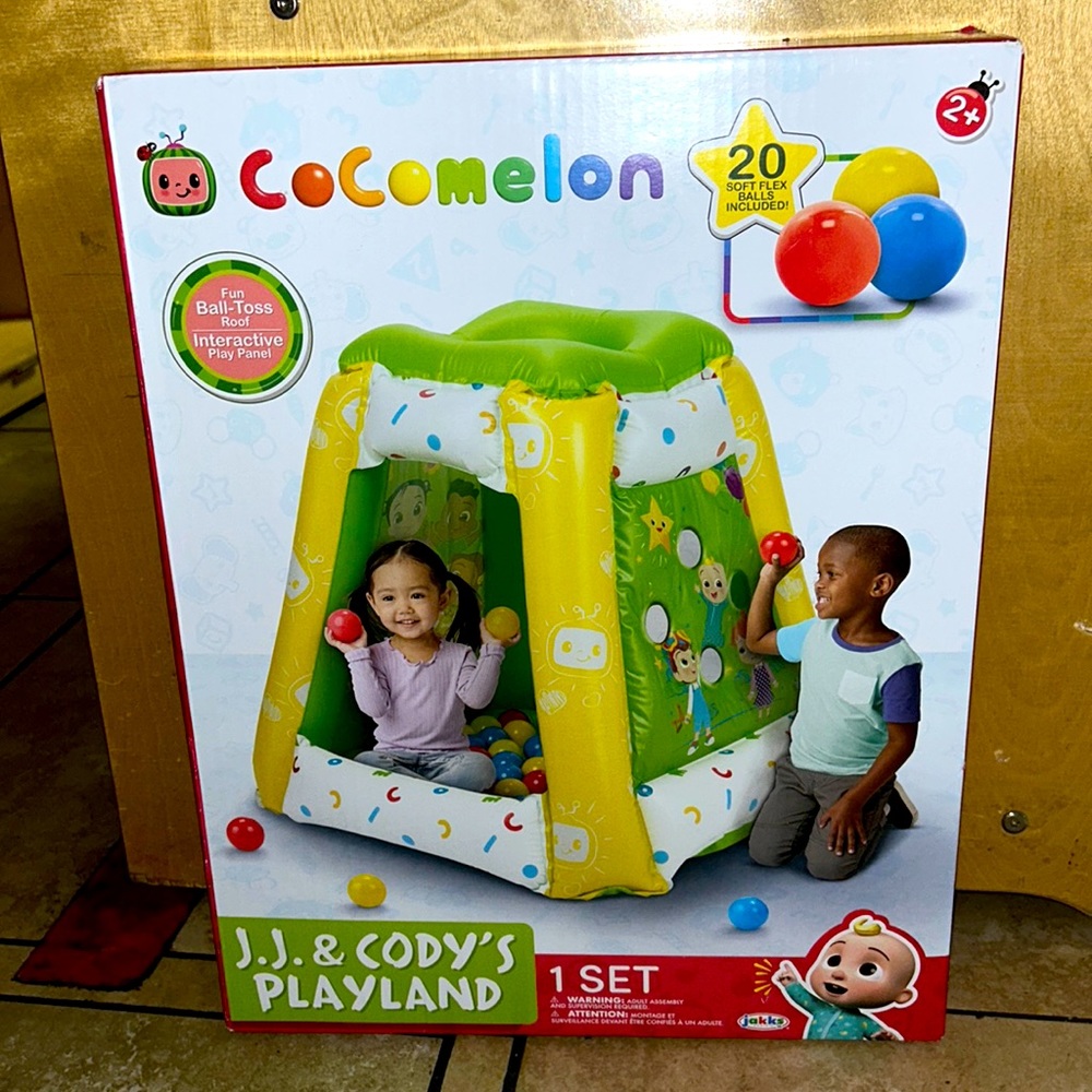 Cocomelon Inflatable kid’s ball pit play land